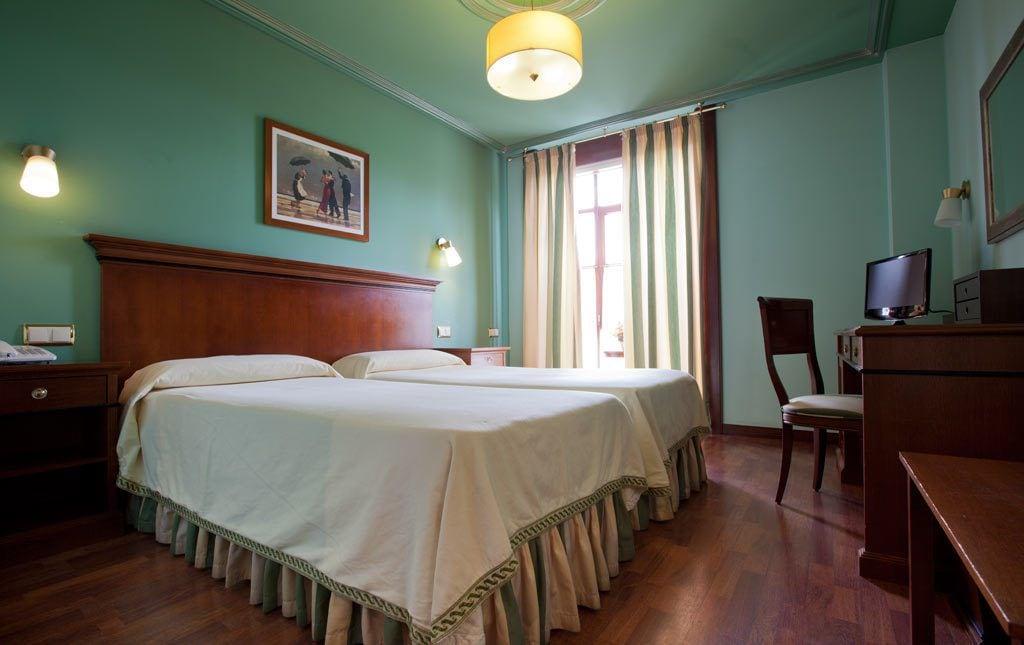 Burgo Hotel Azofra מראה חיצוני תמונה