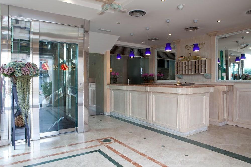 Burgo Hotel Azofra מראה חיצוני תמונה
